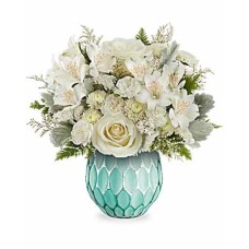Giftblooms Chic Charm Bouquet (Standard)