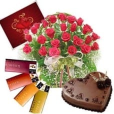 Bunch Of 20 Red Roses 1 Kg Heartshape Chocolate Cake With 4 Temptation Chocolate Greeting Card (As Shown)