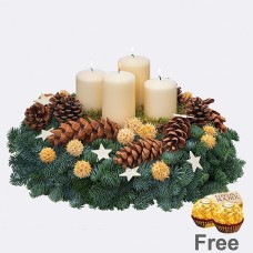 Cream Coloured Wreath (Ø 30cm) with 2 Ferrero Rocher