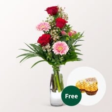 Flower Arrangement LiebesblÃ¼te with vase
