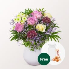 Flower Bouquet BlÃ¼tenkuss with vase & 3 Ferrero Giotto