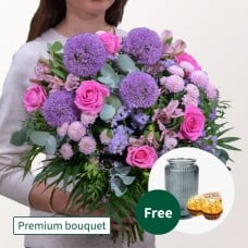 Flower Bouquet Juwel with vase