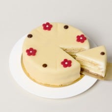 Dessert Lubecker Marzipan Cake