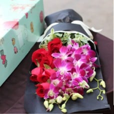 Summer sunshine (pink roses)