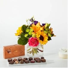 Best Day Bouquet and Chocolate Bundle (Standard)