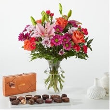 Light of My Life Bouquet and Chocolate Bundle (Standard)