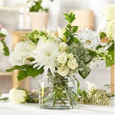 Classic Ivory – A Florist Original (Standard)