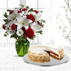 Be My Love Bouquet with Red Roses With Carrot Cake