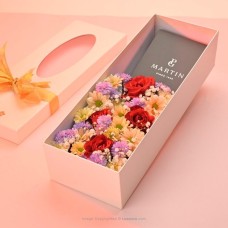 EVERYDAY ELEGANCE FOR HER GIFT BOX