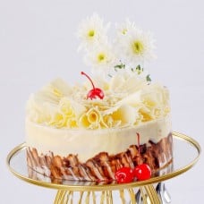 Rose Blanc Cake 1.3Kg (2.8Lbs)