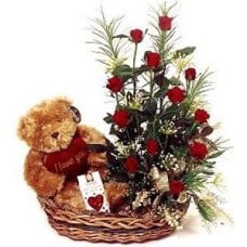18 Pcs Roses In Basket With Teddy Bear