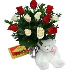 1 Dz Mix Roses In Vase WithChocolate And Bear