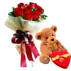 Six Pcs Red Roses With Chocolate And Bear