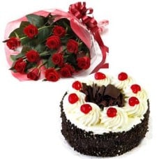 Cooper'S- 2.2 Pound Black Forest Cake With 12 Pieces Red Roses In Bouquet