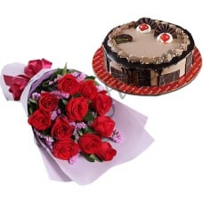 (29) cake W/ 1 dozen red roses in bouquet
