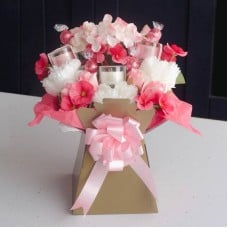 The Pink Harmony Yankee Candle and Lindor Bouquet