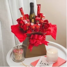 Yankee Candle, Prosecco and Lindor Chocolate Bouquet