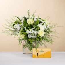 Simply White Bouquet & Godiva Chocolates