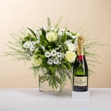 Simply White & Champagne Moet & Chandon