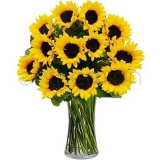 Bouquet of 12 bright sunflowers