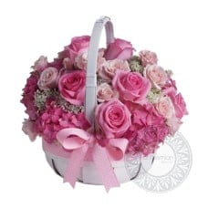 Arrangement in pink and fuchsia shades (Basic)