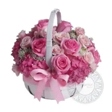 Arrangement in pink and fuchsia shades (Basic)
