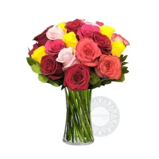 Vibrant bouquet of roses