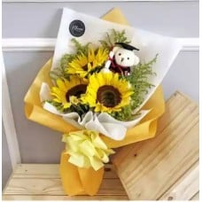 Graduation Bouquet 02 (3 Sunflower + 2 Bear)