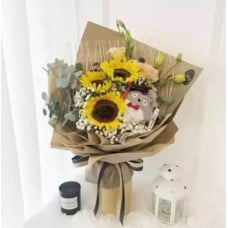 Graduation Bouquet 19 (Convocation Totoro with 5 stalks sunflowers)