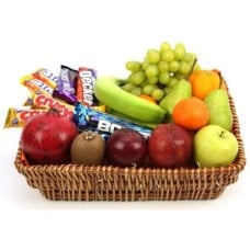 Crunchy Bar Fruit Basket