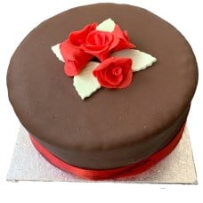 CHOCOLATE ROSE CAKE (7 Inch Chocolate Rose Cake)
