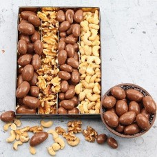 Assorted Nuts & Confectionery Selection Gift Tray