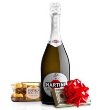 Som with Martini and Ferrero Rocher