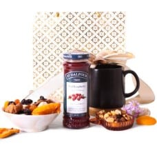 Snacks for Thought Gift Basket