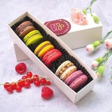 Box of 6 French Macarons