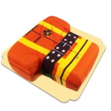 Fireman Cake (Medium (25x27 cm (16 pieces)))
