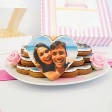 Heart-shaped photo cookies (12 pieces)