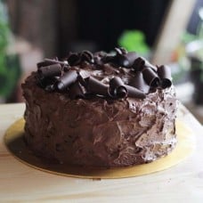 Classic Chocolate Fudge 8 inch