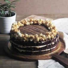 Salted Caramel Popcorn 9 inch