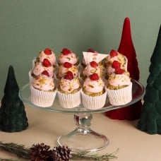 Pistachio Cupcake with Strawberry Frosting 15 Pieces