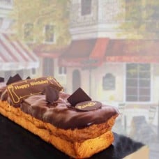 Eclaire Cake