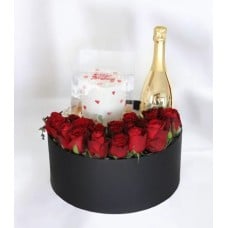 Sparkling Roses Celebration Box
