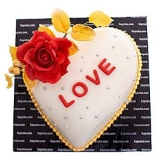 A Romantic Tale Ribbon Cake