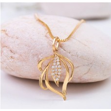 Mallika hemachandra 22kt gold pendant set with cubic zirconia.(p2101/1) - MALLIKA HEMACHANDRA JEWELLERS