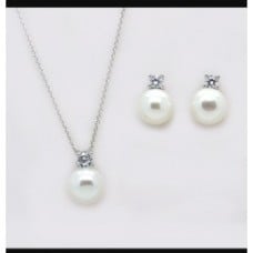 Pearl Pendant Earrings and Necklace
