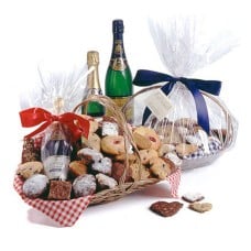 Romance Gift Basket (32 mini pieces)