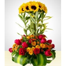 Golden Sunflowers Arrangement
