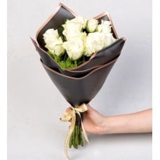 Bouquet of 11 White Roses