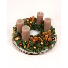 Advent wreath with rustic candles and fruits