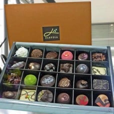24 Pcs Praline Gourmet Chocolates
